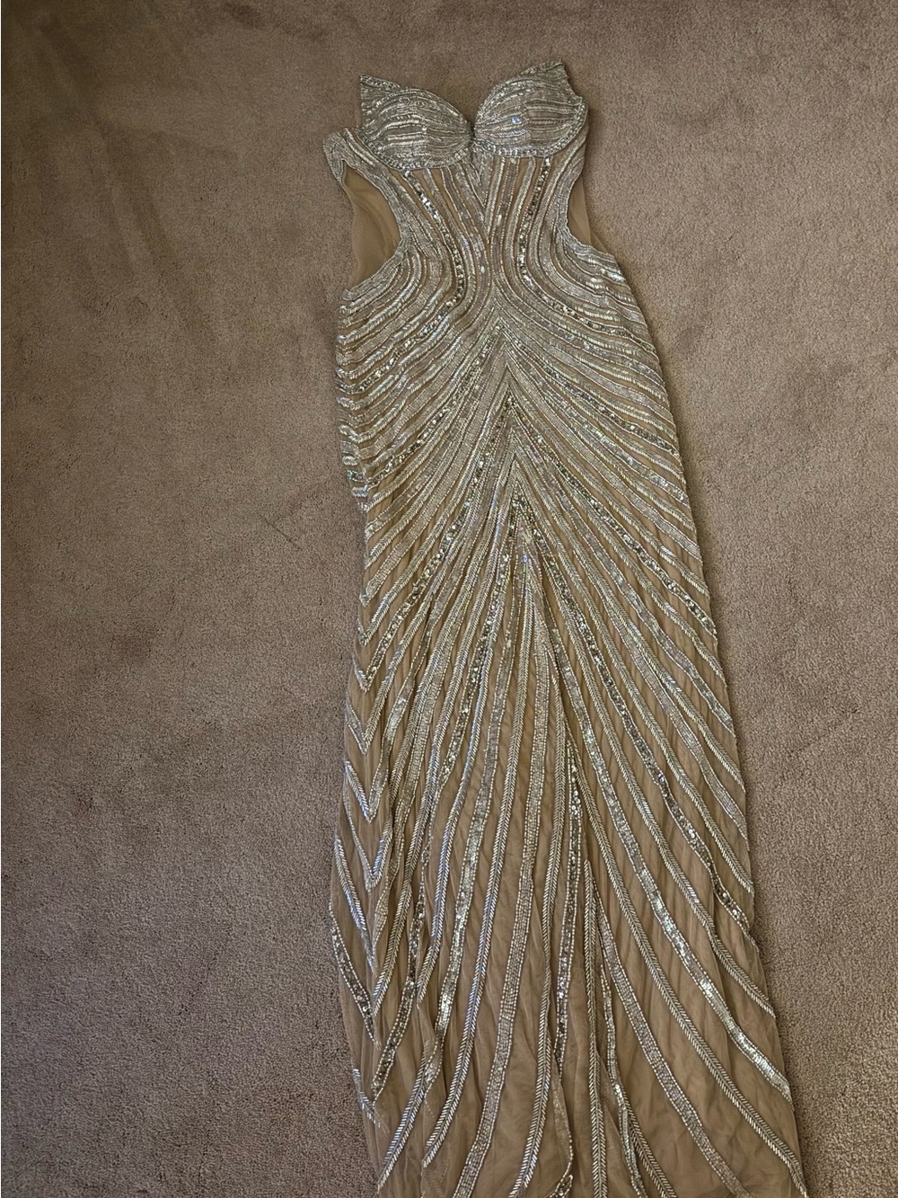 Amarra Sweetheart beaded prom gown w/ sheer side cutouts Nude/silver size 2 - Picture 4 of 8